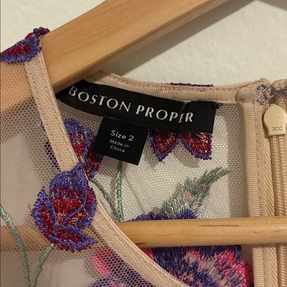 Boston Proper Embroidered Floral Midi Dress Size 2 - Picture 5 of 13